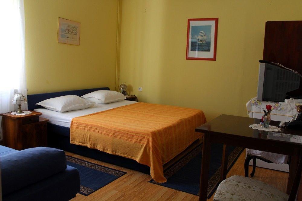 Villa Vilma Sukošan Екстериор снимка