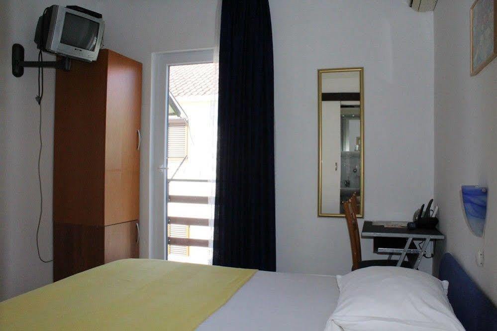 Villa Vilma Sukošan Екстериор снимка